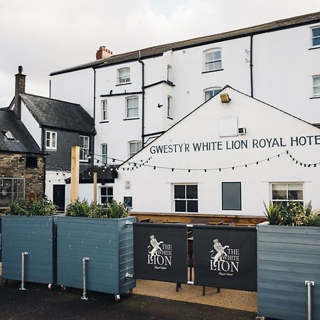White Lion Royal Hotel Bala Luaran gambar